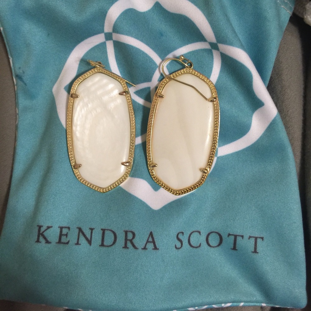 Kendra Scott white pearl Danielle earrings
